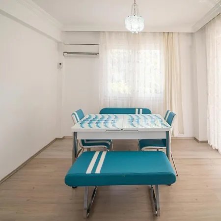 Lovely Flat Near Calis Beach With Balcony In Fethiye Apartment