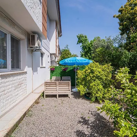 Lovely Flat Near Calis Beach With Balcony In Fethiye Apartment *